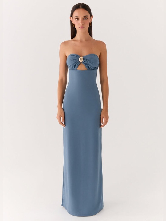 Dresses & Skirts - Beautiful blue strapless maxi dress European summer new with tag